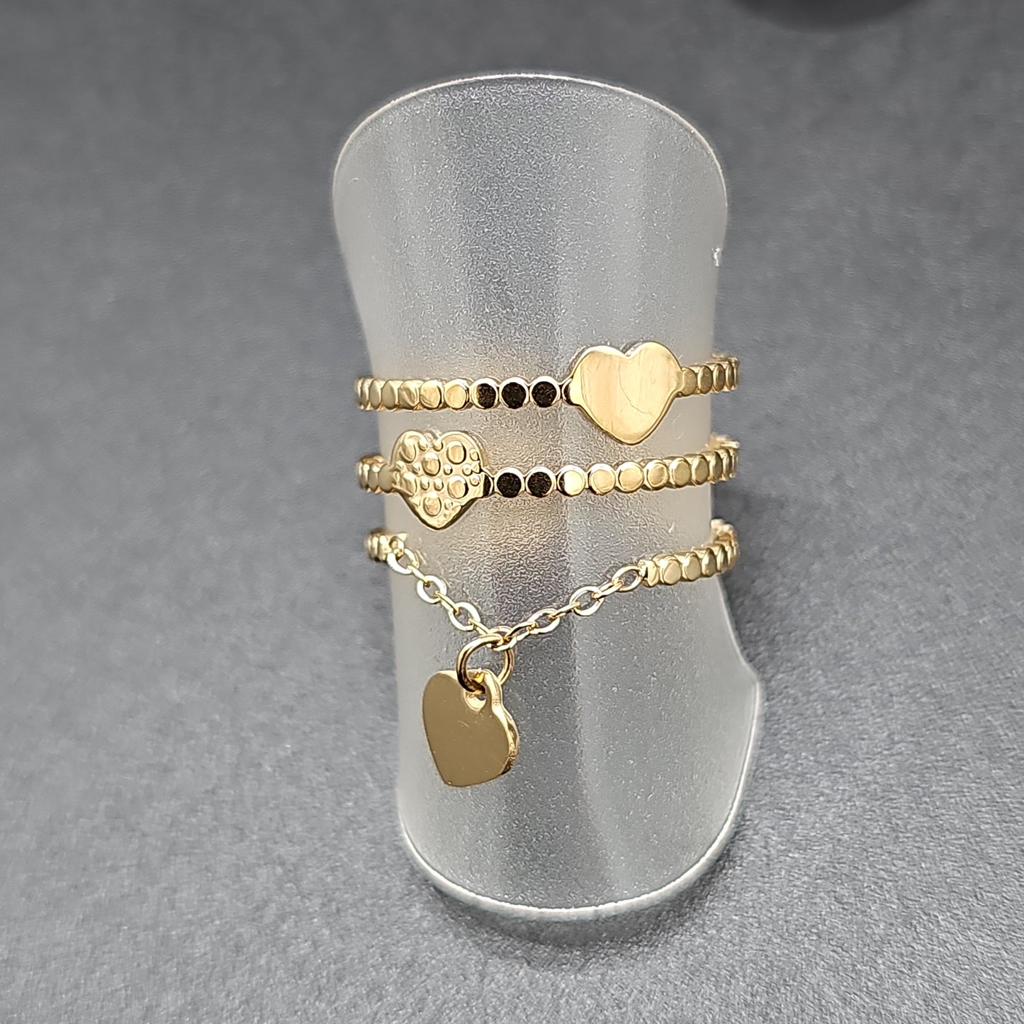 Bague triple rang ouverte ajustable trois anneaux acier inoxydable perlé doré argenté coeurs lisses martelés chaînette pampille forme coeur
