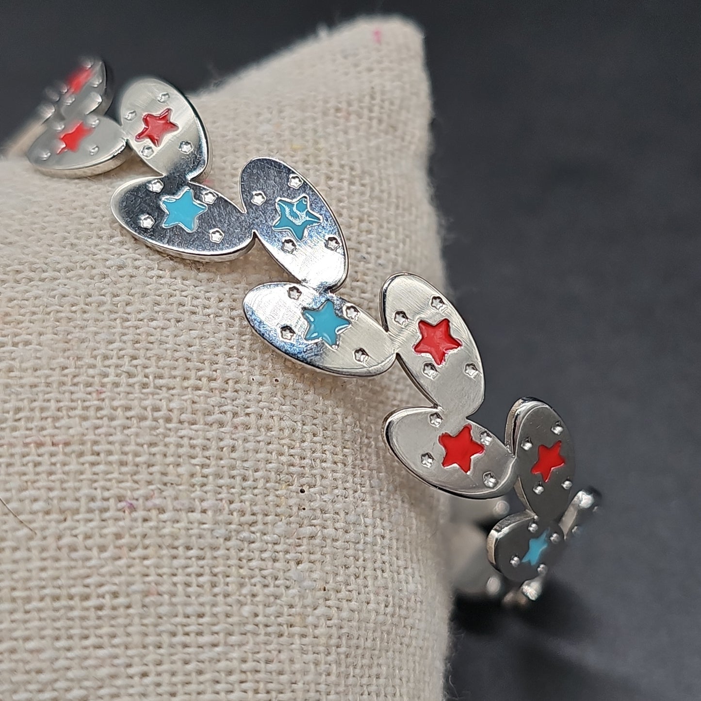 Bracelet jonc rigide argenté – épices colorées & étoiles acier inoxydable