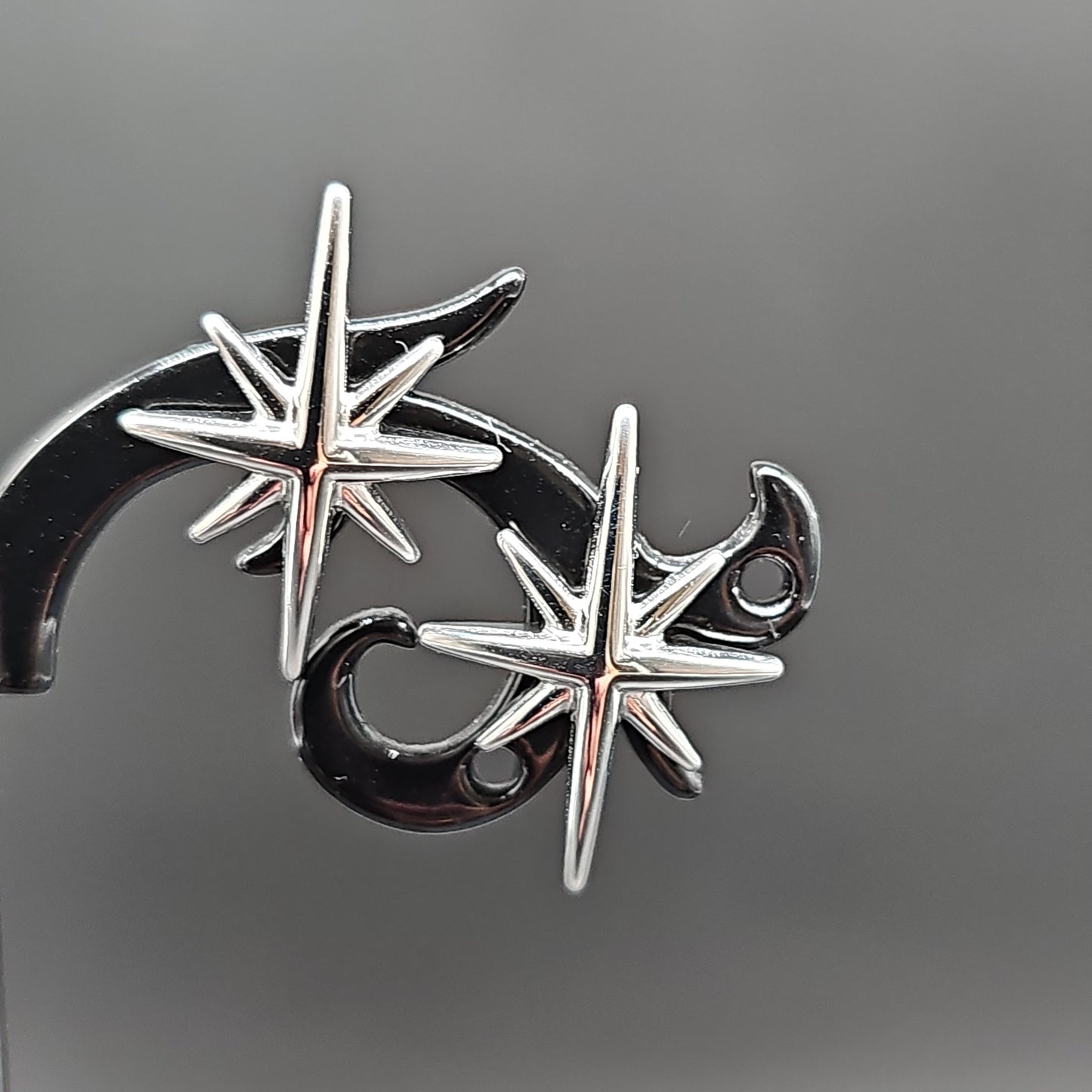 Clous d’oreilles acier inoxydable – Étoile Polaire doré ou argenté