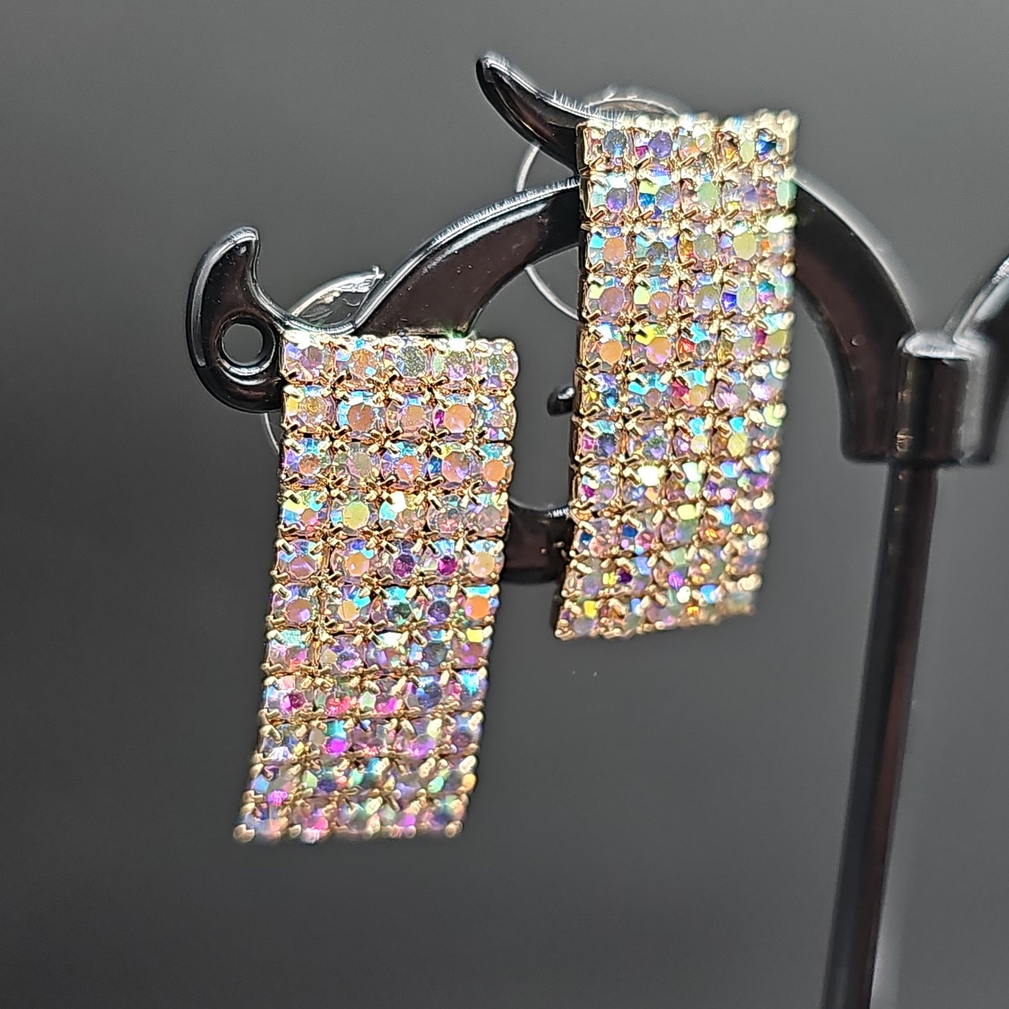 Boucles pendantes rectangulaires dorées – acier inoxydable strass