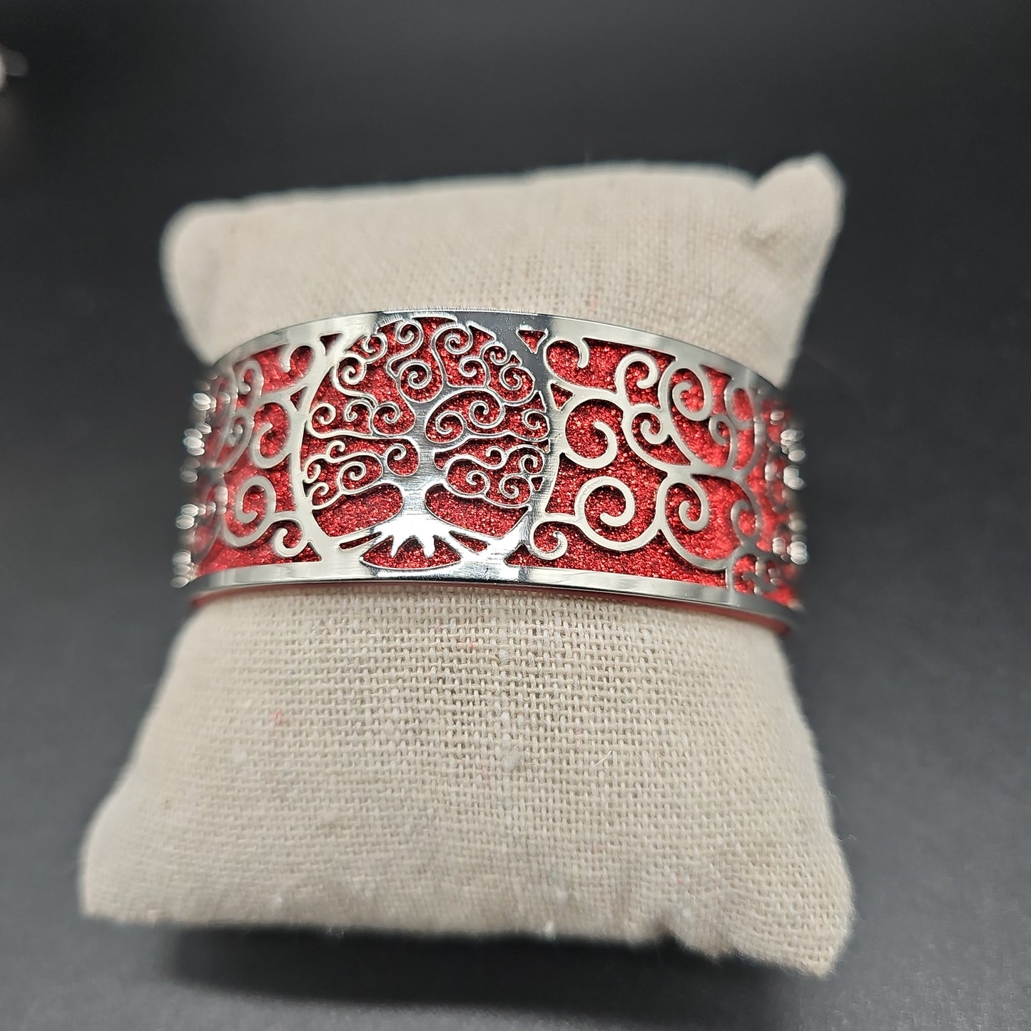 Bracelet manchette argenté arbre de vie en simili cuir coloré – acier inoxydable