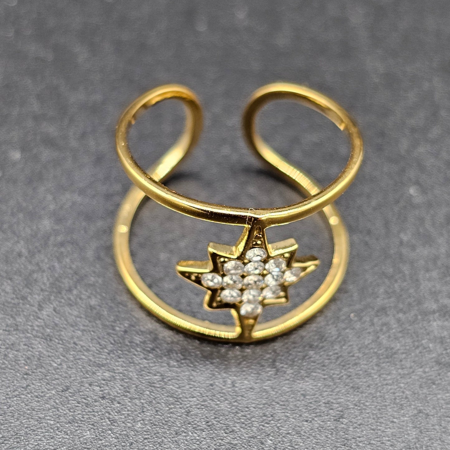 Bague ajourée dorée étoile polaire – acier inoxydable ajustable deux anneaux fins sertis de strass