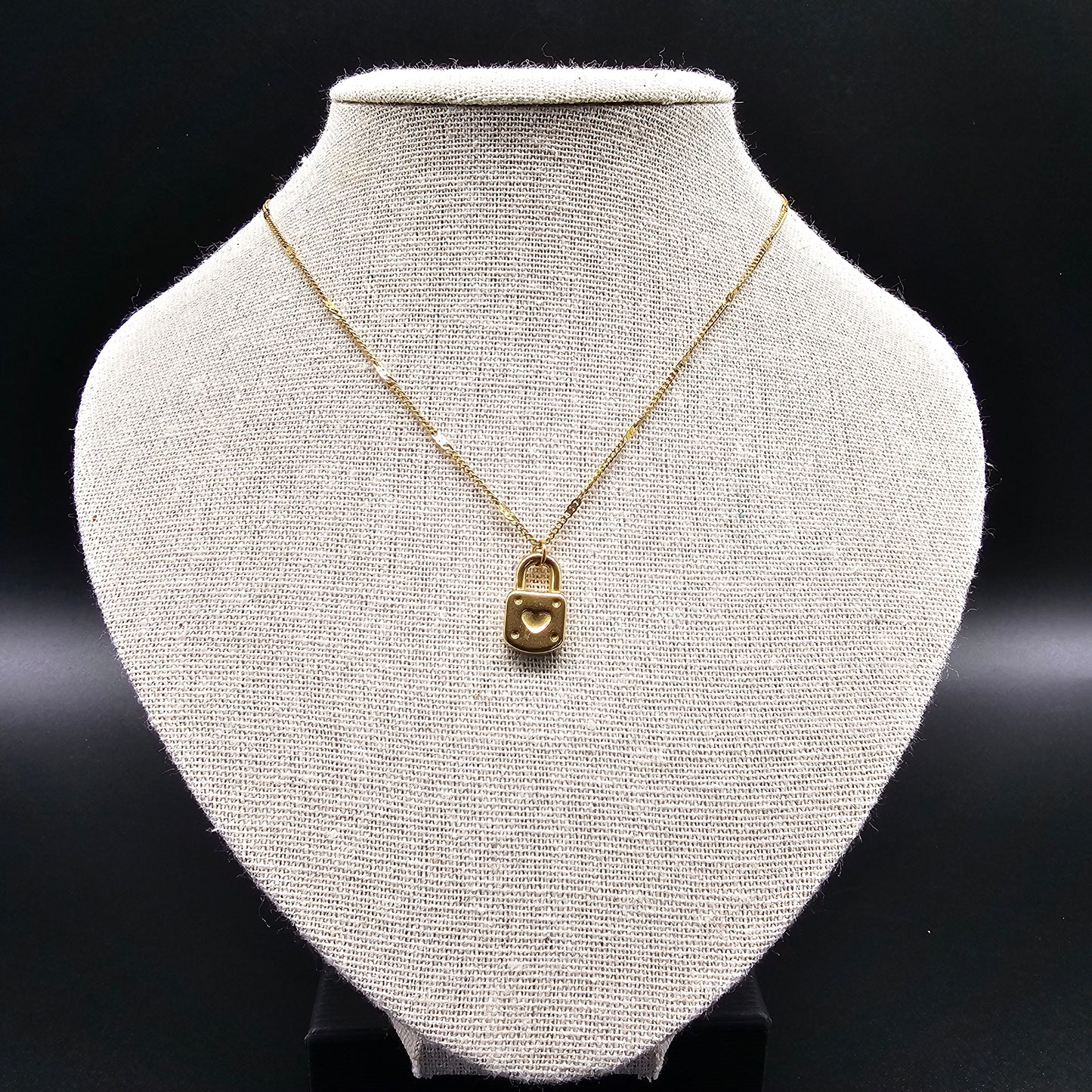 Collier en acier inoxydable doré pendentif cadenas poiçon coeur