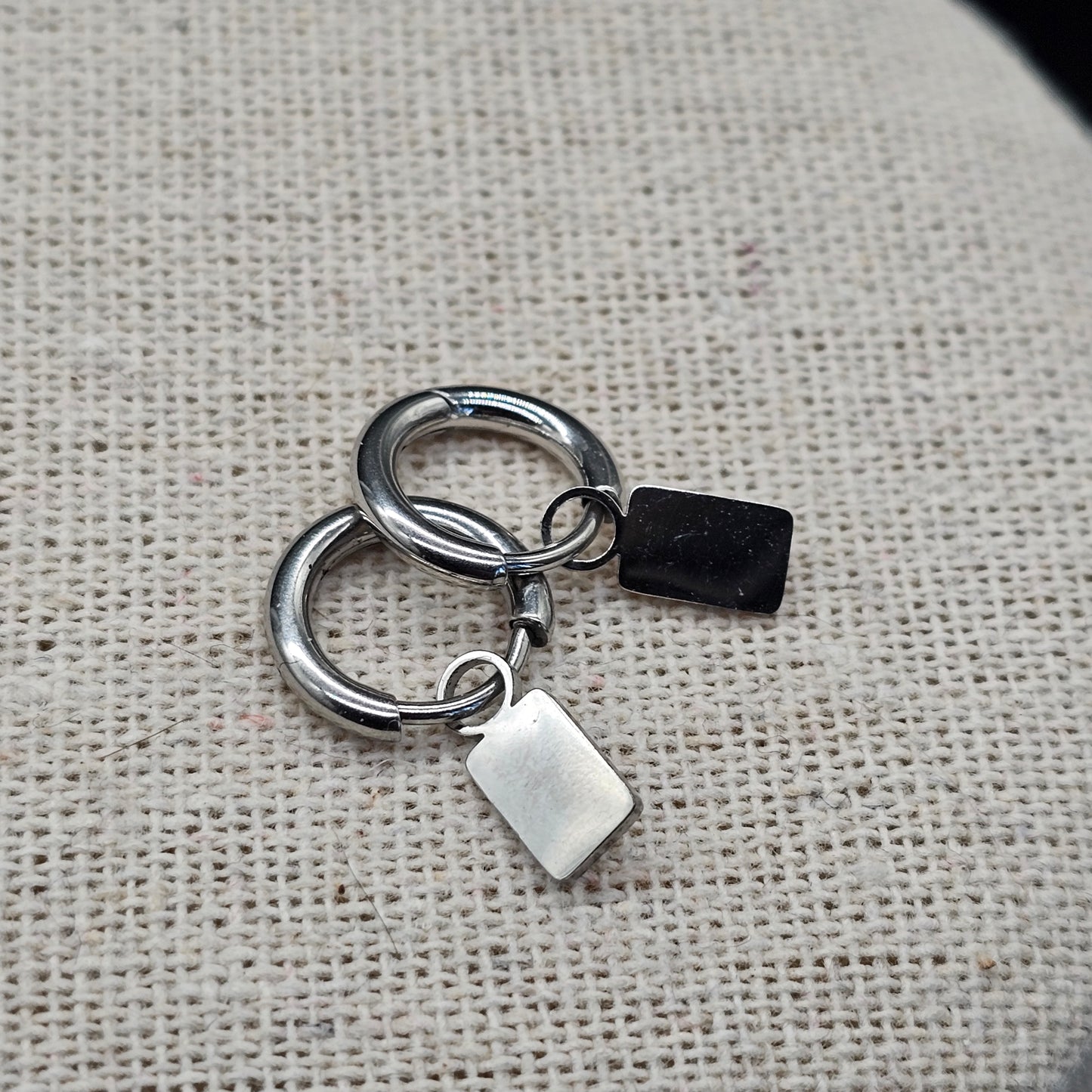 Boucles créoles rectangle – doré ou argenté, acier inoxydable hypoallergénique