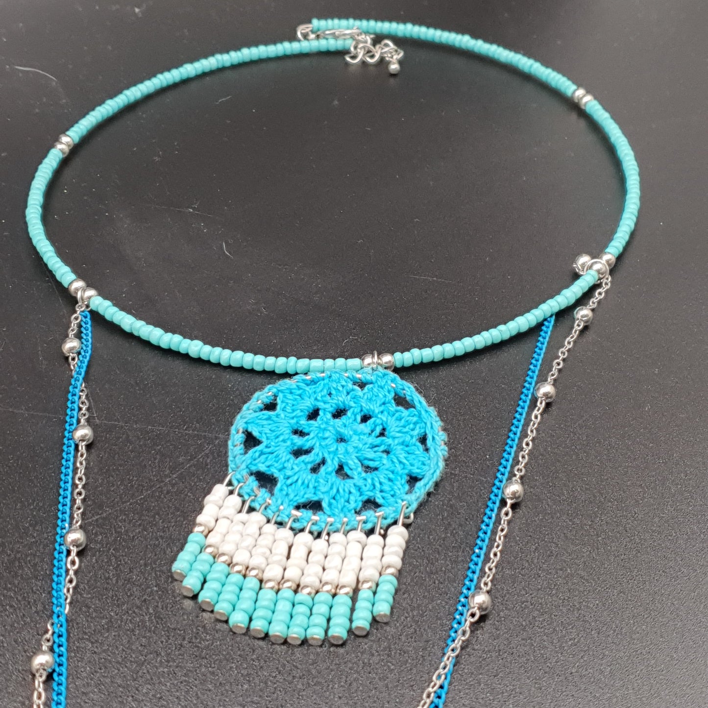 Collier sautoir bohème tour de cou cable perles turquoise billes métal argenté attrape-rêve crochet perles chaîne fine maille forçat billes pierre reconstituée maille gourmette colorée pompon tassel