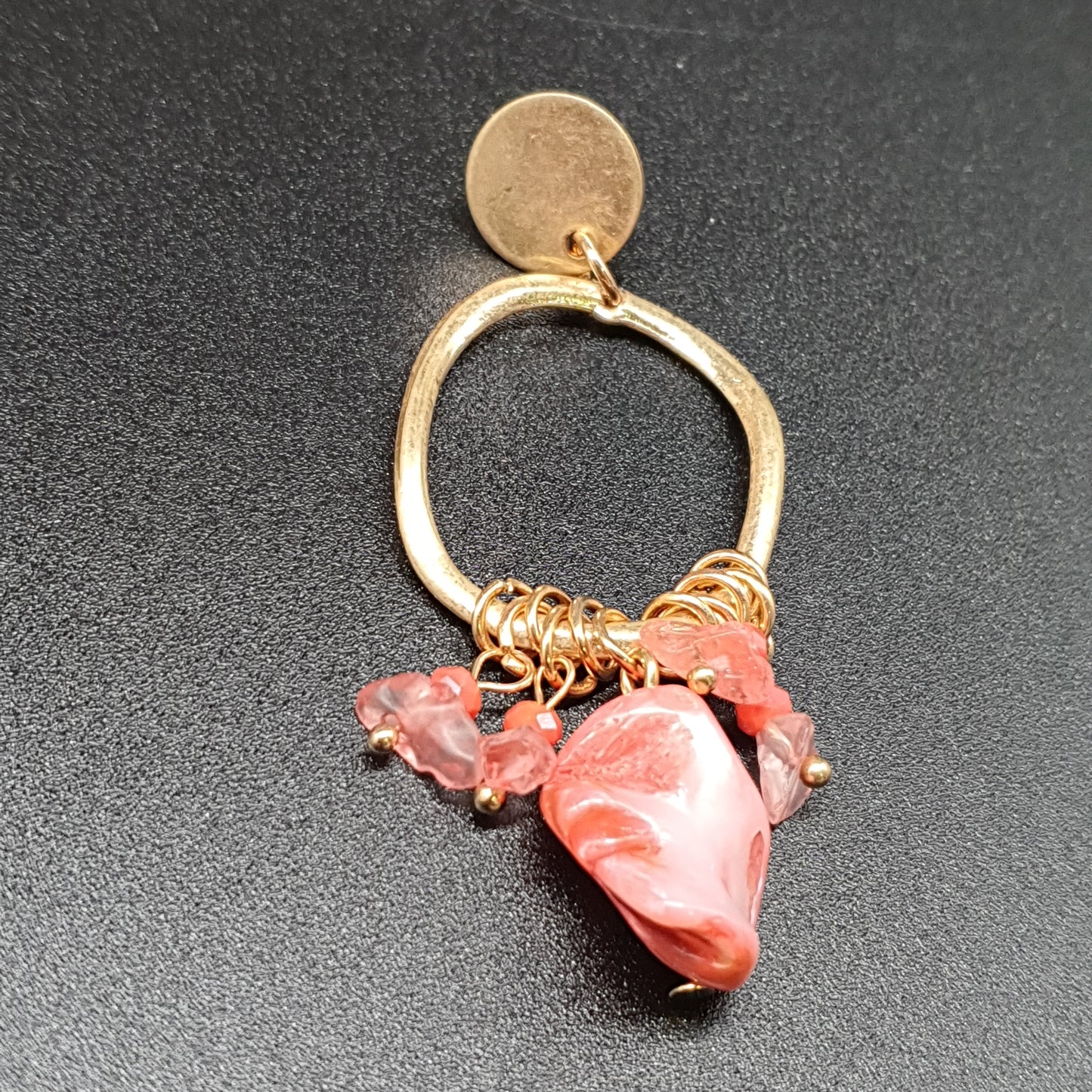 Boucles d’oreilles étoile dorée & éclats de cristal – effet raffiné