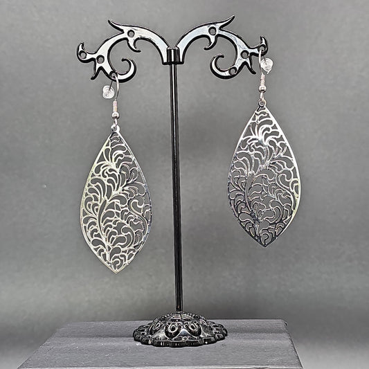 Boucles pendantes filigrane ovale – acier inoxydable argenté floral