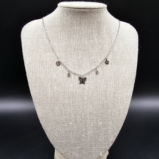 Collier acier inoxydable argenté chaîne fine maille forçat pampilles papillon incrusté strass, coeur étoile ajourés strass sertis