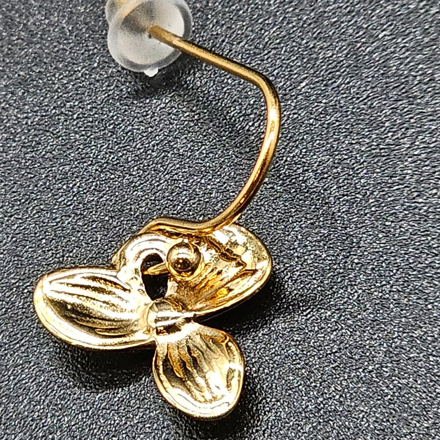 Boucles d'oreilles pendantes dorées - fleur 3 pétales -Acier inoxydable hypoallergénique