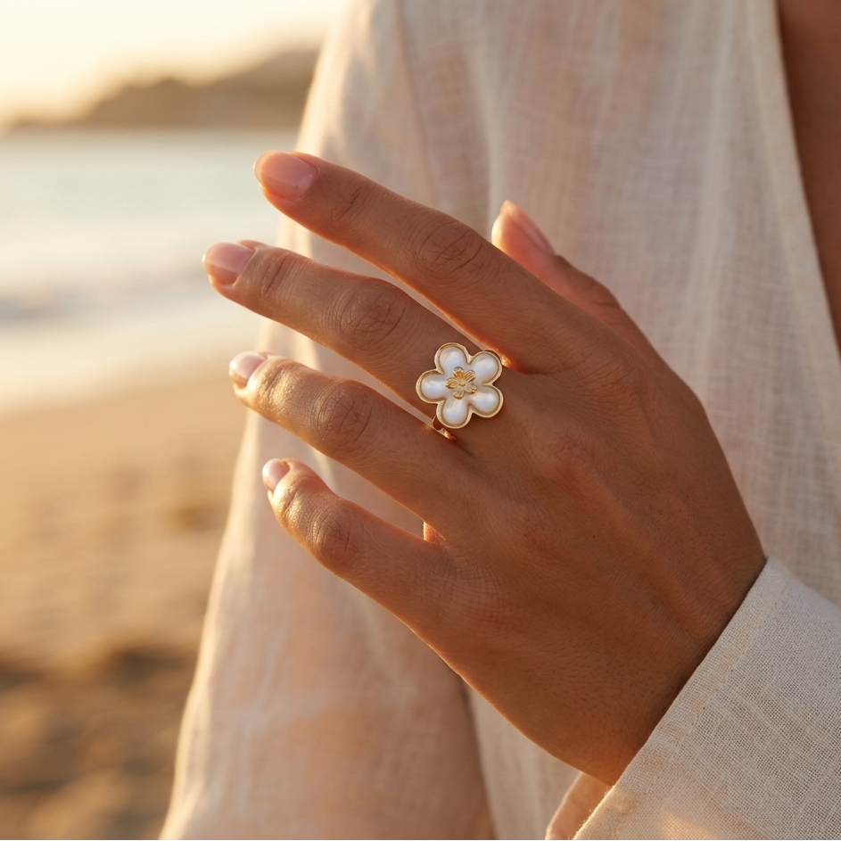 Gold Flower & Mother-of-Pearl Ring – Stainless Steel