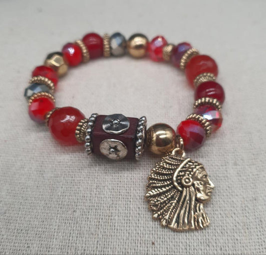 Bracelet élastique perles rouges argentées tête indien métal argenté