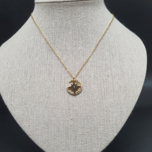 Collier acier inoxydable doré chaîne fine maille forçat pendentif lune et étoile polaire